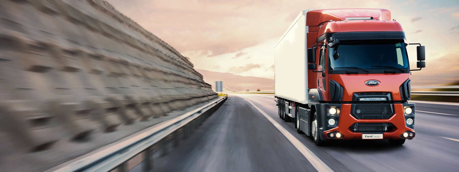 Karasu mobilya depolama